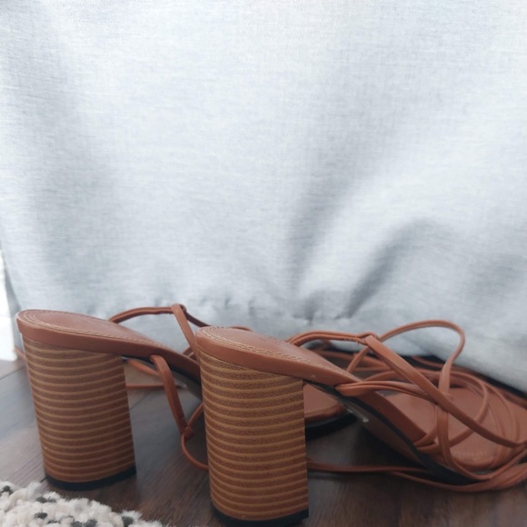 🍋🍊ASOS Waterlily Tie Leg Mid Heeled Sandals In Tan🍋🍊 - Picture 7 of 8